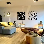 22Ndfloor Luxury Suite